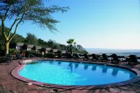 Mara Serena Safari Lodge - piscine