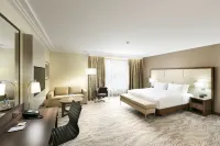 DoubleTree by Hilton Hotel & Conference Centre Warsaw Hotels in Józefów