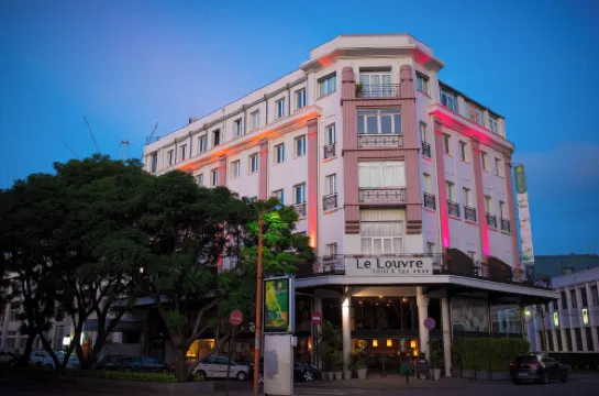 Le Louvre Hotel & Spa