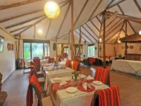 Gorilla Safari Lodge Hotels in Bufumbira