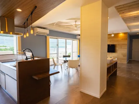 Lulaliya Отели рядом с достопримечательностью «Йонехара- Бич»