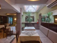 Príncipe Hotel - พร้อมอาหารเช้า