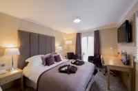 Lion Quays Resort Hotels in Ellesmere