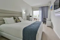 Carvi Beach Hotel Hotels near Museu Municipal Dr. Jose Formosinho