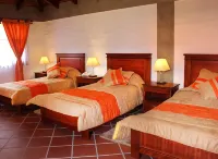 Hostería San Clemente Hotels in 