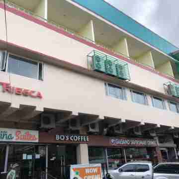 Piña Suites Hotel Exterior