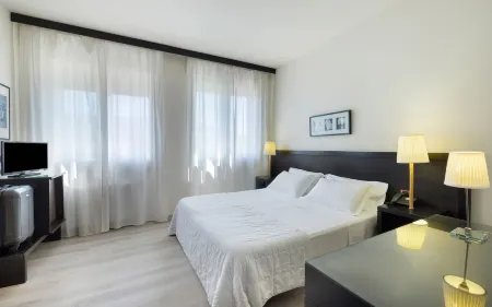 Hotel Mosaico Отели в г. Lido Adriano