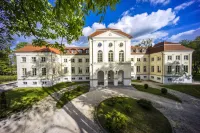 Hotel Pałac Alexandrinum Hotel a Gmina WiAzowna