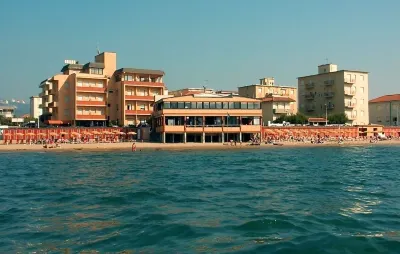 Hotel Il Delfino Hotel in zona Centro Commerciale Coop