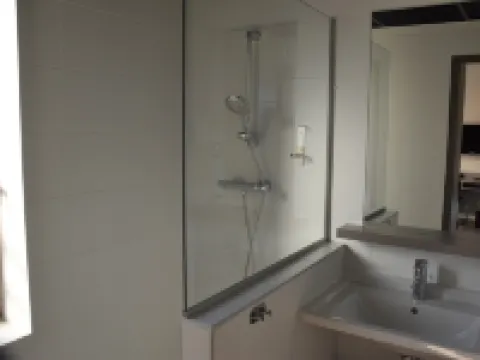 アドニスリヨンドックウエスト リヨンのホテル