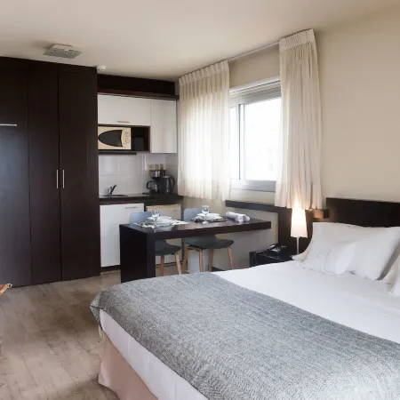 27 Suites Hotel