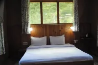 Virman Hillside Resort Hotels in Chippni