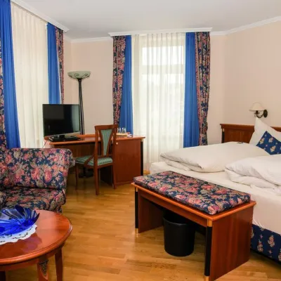Moselland Hotel im Enderttal Zum Onkel Willi Hotels near Cochem Castle