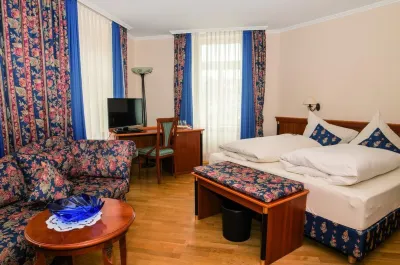 Moselland Hotel im Enderttal Zum Onkel Willi Các khách sạn ở Kaisersesch