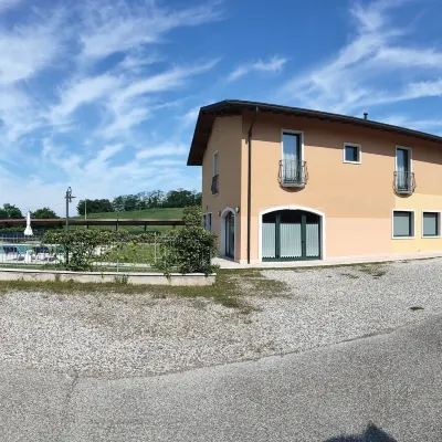 Hotel Agli Ulivi Hotels near Borghetto sul Mincio