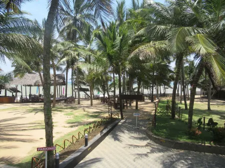 Sand Bank Hotel & Restaurant