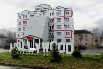 MAXROOMS Волга Голливуд