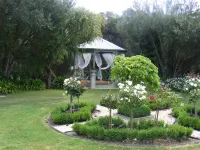 Weeroona Bed and Breakfast Hotels in Rye