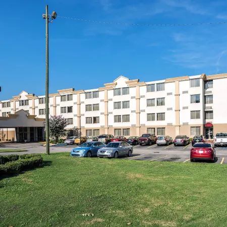 Ramada by Wyndham Birmingham Airport
