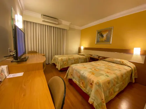 Itatiaia Hotel Passo Fundo - parcheggio