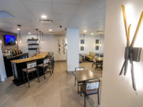 ユーロ スイーツ ホテル モーガンタウンのホテル