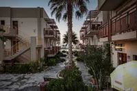 Ilian Beach & Apartments