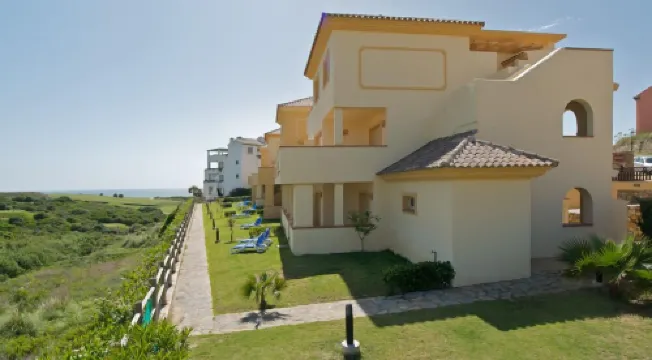 Apartamentos Vista Real