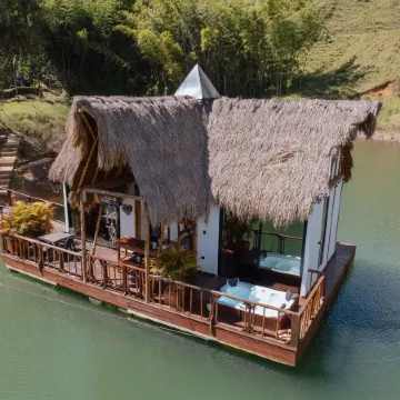 Ibuku Hotel