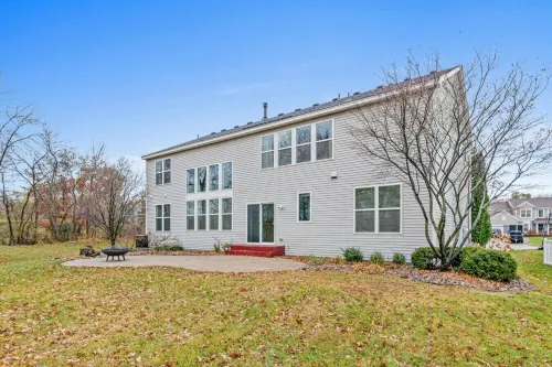 Minnesota Timber Ridge: Cottage Grove and Woodbury Suburbs of Saint Paul