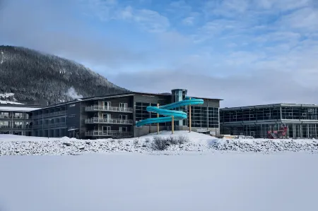 Holiday Club Åre Отели рядом с достопримечательностью «Åre ski resort»