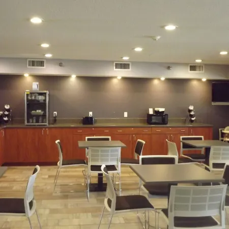 Microtel Inn & Suites by Wyndham Ames