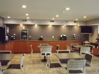 Microtel Inn & Suites by Wyndham Ames - breakfast