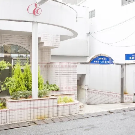 Shinjuku East Hotel