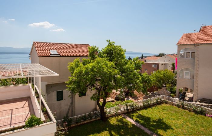Rose Garden Apartments