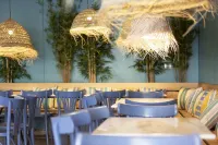 Yomo Hostal BCN Port - Guest houses