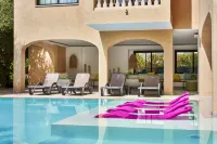 Apartamentos Sinfony - Pool