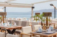 Elmi Beach Hotel & Suites - spa