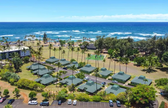 可愛島威奴亞灣希爾頓花園酒店