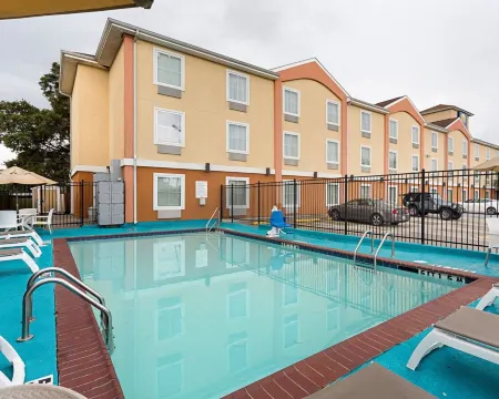 Comfort Inn Marrero-New Orleans West Отели в г. Жан Лафитт