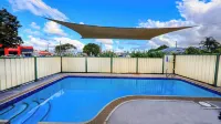 Tropical Gateway Motor Inn Hotels in Allenstown