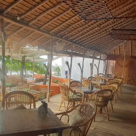 Sinq Beach Morjim