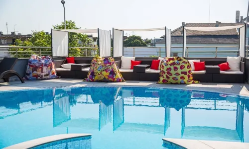 Cosmopolitan Hotel & Wellness