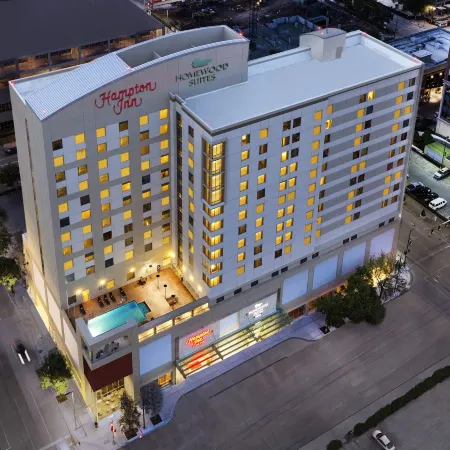 Homewood Suites by Hilton Houston Downtown Отели рядом с достопримечательностью «Станция хьюстонского скоростного трамвая Preston»