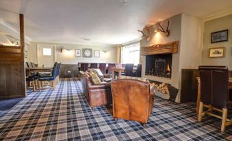 Thames Head Inn