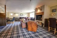 Thames Head Inn Hotels in Cirencester