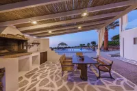 Villa Chrysalida, Unspeakble Views and Privacy! - Huvilat