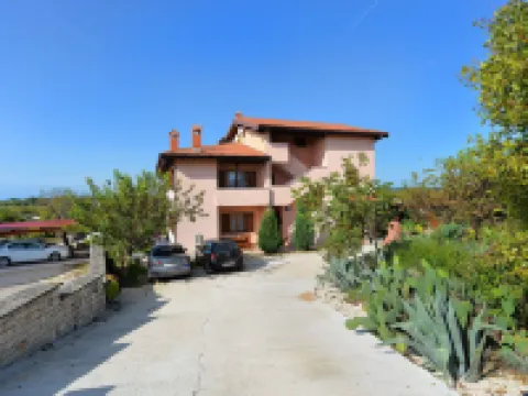 Apartment 1945 Hotels in Bale