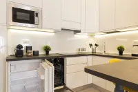 Biancospini 13 - Flower District Hotels in Corsico