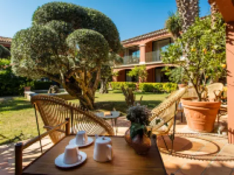 โรงแรมและสปา La Villa Duflot ที่ Perpignan โรงแรมในแปร์ปีญ็อง