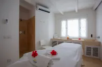 The Kasa Malindi - 'Formerly Leopard Point Beach Resort' - سبا